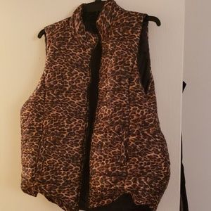 Leopard puffer vest